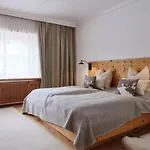 Stadtchalet Forsthaus Кицбюэль