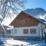 Stadtchalet Forsthaus Кицбюэль